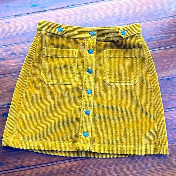 Madewell Metropolis patch pocket wide tooth corduroy A-line button up skirt sz 4 - Picture 1 of 5